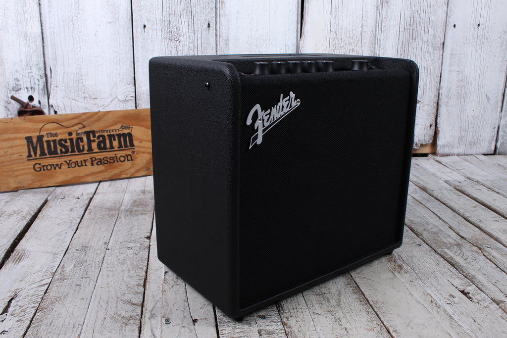 Fender Mustang LT25 Electric Guitar Amplifier 25 Watt 1x8 Combo Amp w 30 Presets