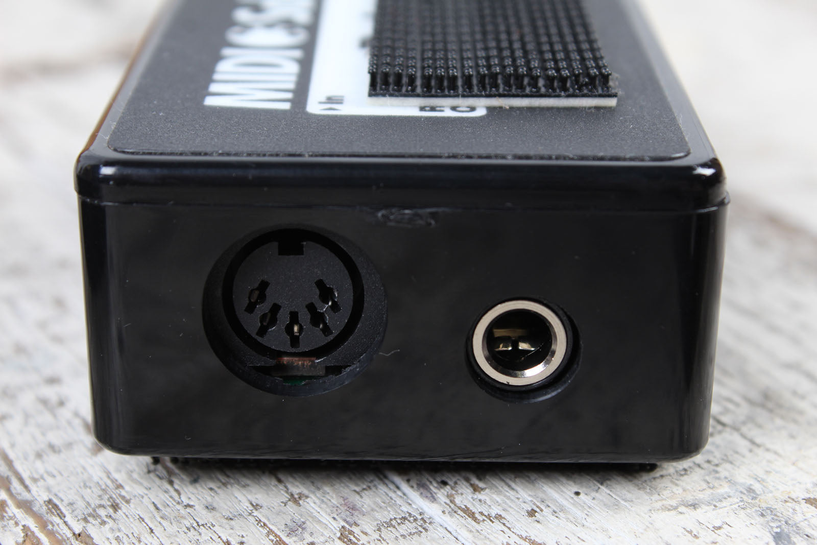 Midi Solutions Event Processor MultiVoltage Quadra Thru & Relay MIDI Interfaces with Cables