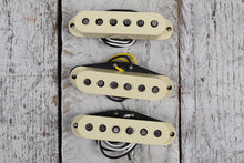 Load image into Gallery viewer, Fender Vintera ‘50’s Vintage Stratocaster Pickups Set of 3 Single Coil Pickups