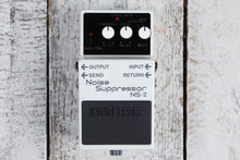 Load image into Gallery viewer, Boss NS-2 Noise Suppressor Pedal Electric Guitar Suppressor/Gate Effects Pedal