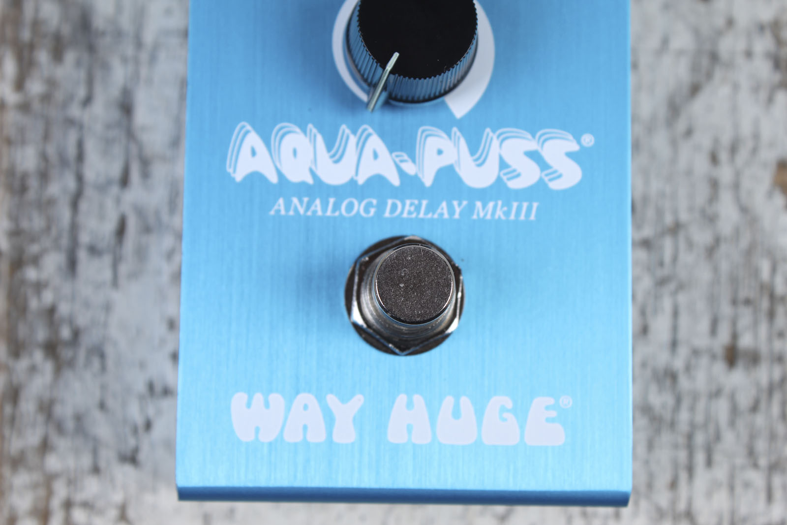 Way Huge Smalls Aqua Puss Analog Delay Pedal Electric Guitar Delay