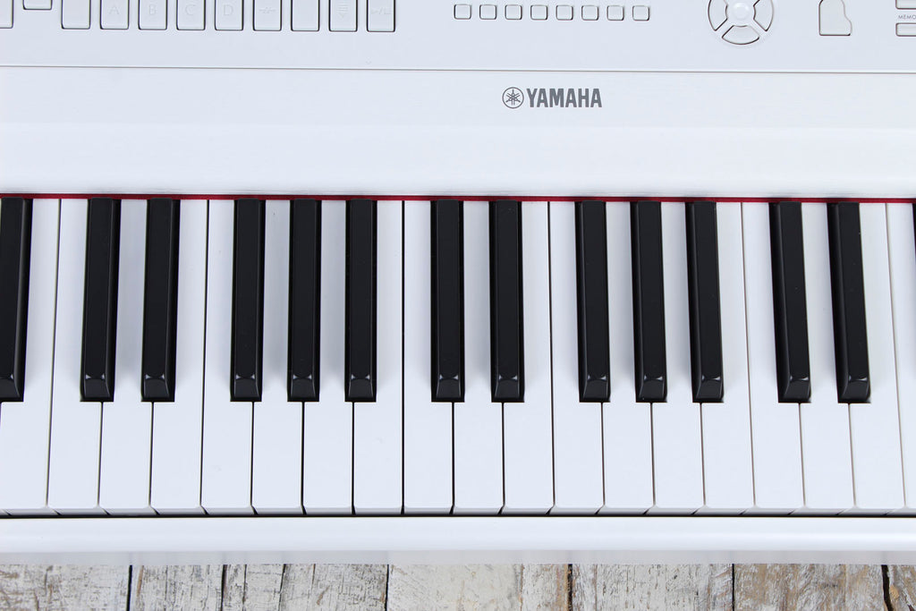Yamaha DGX-670 White 88 Key Digital Portable Grand Piano with Sustain Pedal