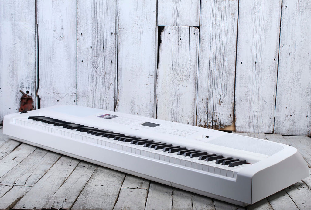 Yamaha DGX-670 White 88 Key Digital Portable Grand Piano with Sustain Pedal
