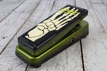 Load image into Gallery viewer, Dunlop Kirk Hammett Signature Cry Baby Wah Electric Guitar Effects Pedal KH95