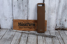 Load image into Gallery viewer, Yamaha YFL-22S Student Flute Made in Japan with Hardshell Case