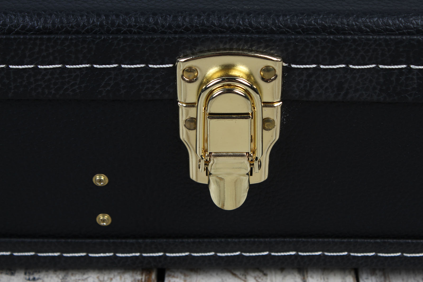 Guardian CG-016-J Flat Top Banjo Hardshell Black with Plush Interior