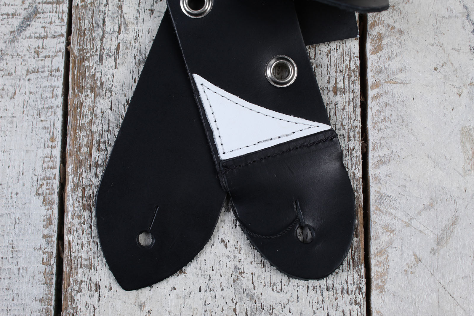 Jackson Grommet Leather Strap 2.5 Inch Leather Guitar Strap Black