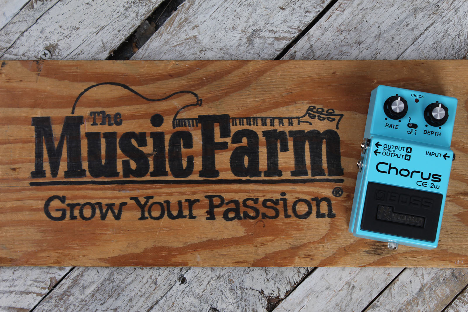 Boss CE-2W Waza Craft Chorus Pedal Electric Guitar Chorus Effects Pedal