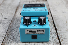 Load image into Gallery viewer, Boss CE-2W Waza Craft Chorus Pedal Electric Guitar Chorus Effects Pedal