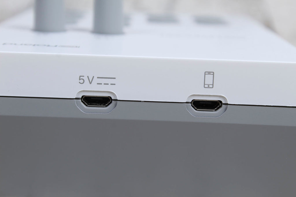 Roland GO:LIVECAST Smartphone Live Streaming Studio Pro Production Web Casting