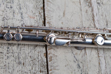 Load image into Gallery viewer, Selmer Prelude FL-711 Student Flute with Hardshell Case