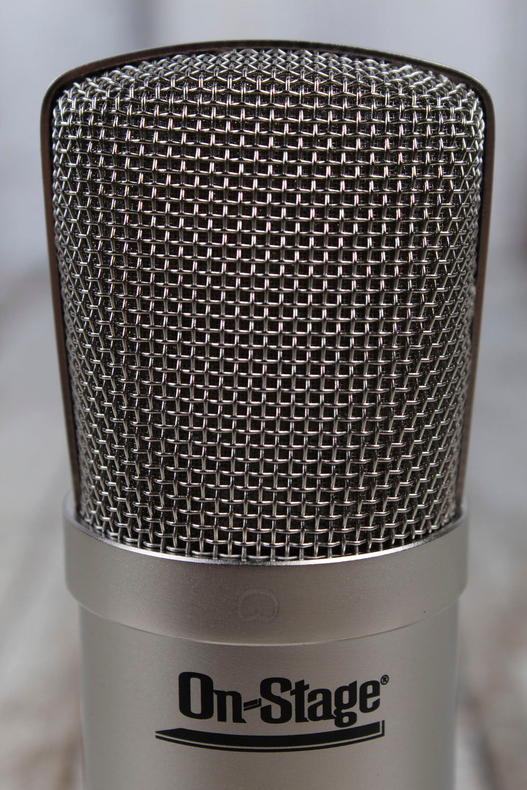 On Stage AS800 Wide diaphragm FET condenser microphone