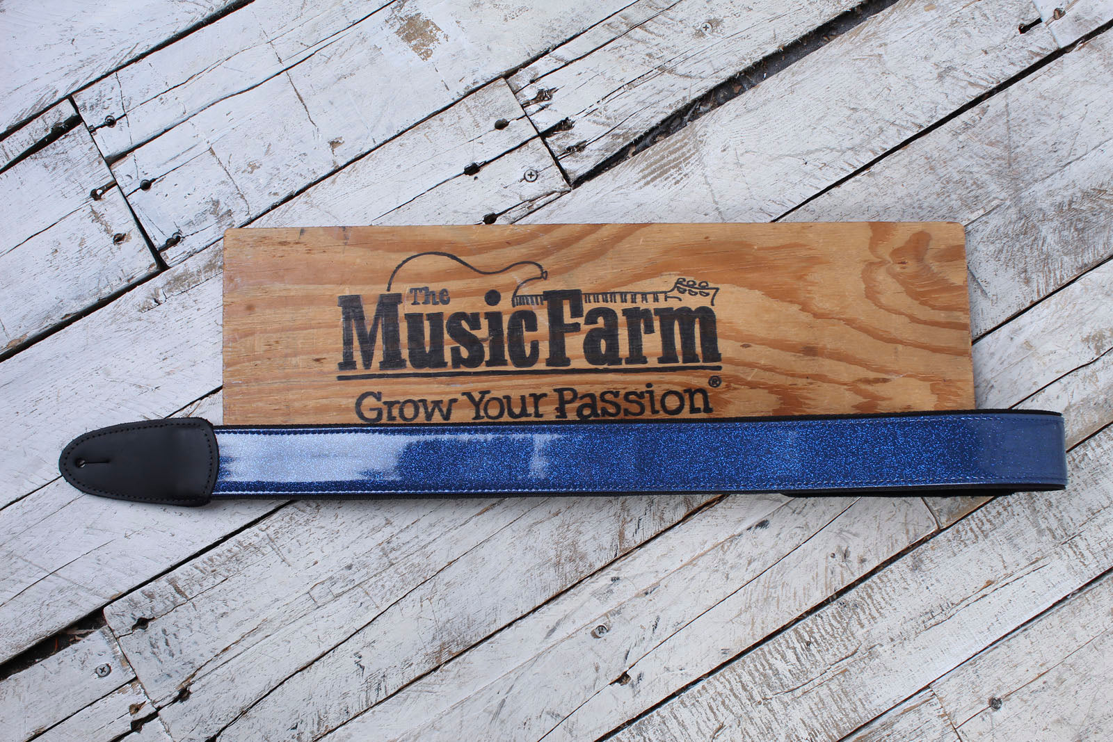 Henry Heller 2 Inch Blue Sparkle Vinyl Guitar Strap with Leather Ends Secondary image