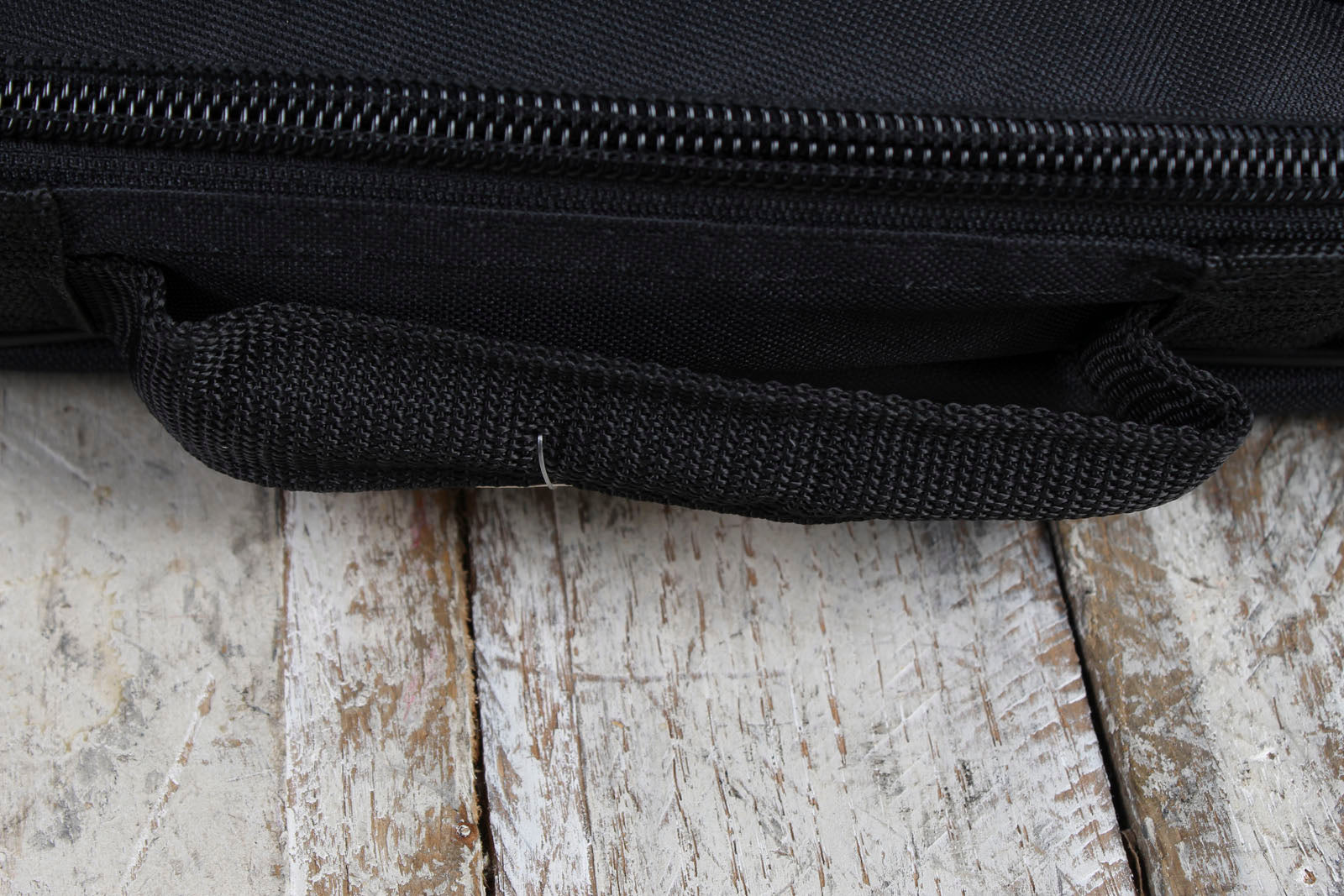 Henry Heller HGB-B1 Bass Guitar Gig Bag with The Music Farm Logo