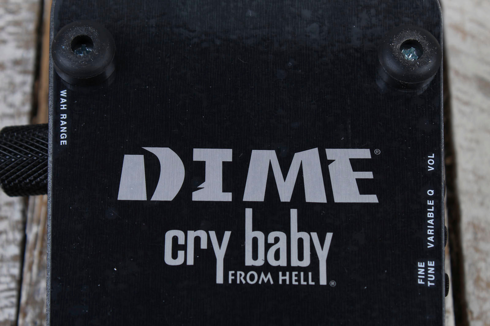 Dunlop Dime Cry Baby from Hell Wah Pedal Electric Guitar Effects Pedal DB01B