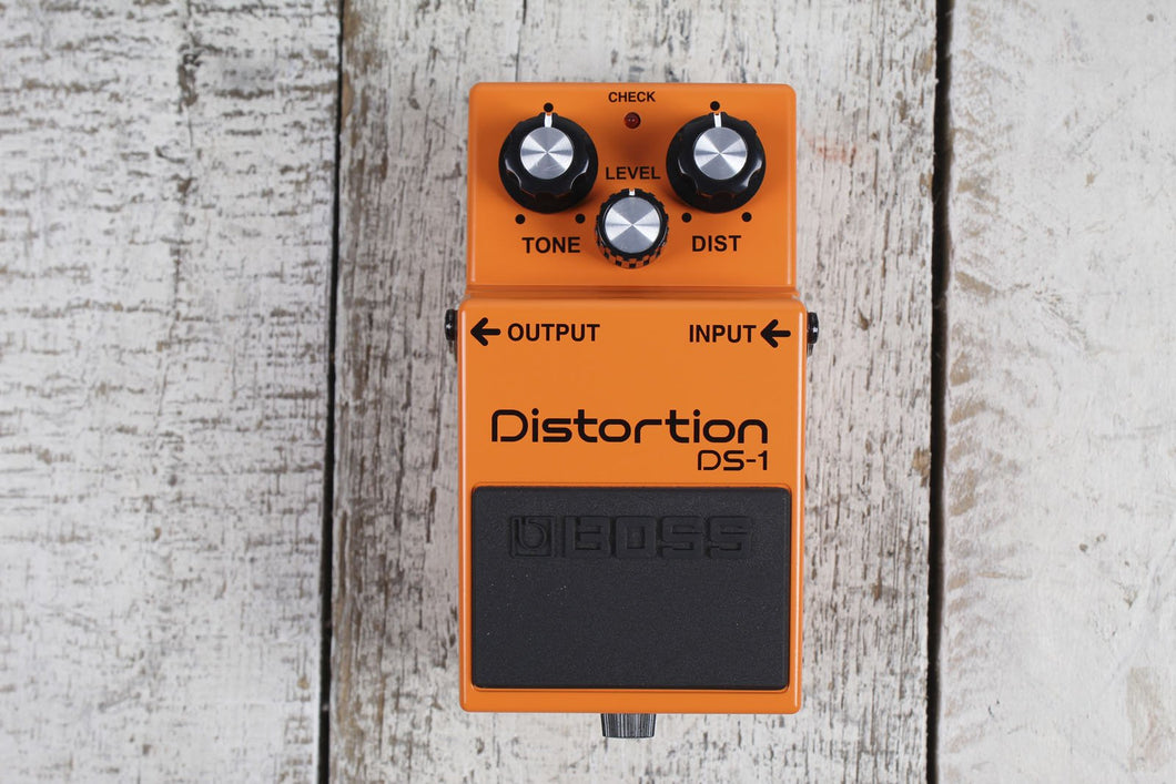 Boss DS-1 Distortion Effects Pedal Electric Guitar and Keyboard Effects Pedal