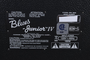 Fender® Blues Junior IV Electric Guitar Amplifier 15 Watt Tube Amp w Footswitch