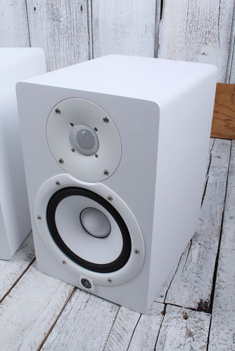 	 Yamaha HS7 PAIR OF TWO 95W Bi Amp Two Way Powered Studio Monitor Active Speaker - WHITE
