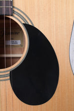 Load image into Gallery viewer, Jasmine by Takamine S35 Dreadnought Acoustic Guitar Spruce Top Natural Finish