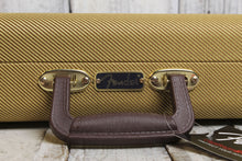 Load image into Gallery viewer, Fender® Pro Series Bass Cases 