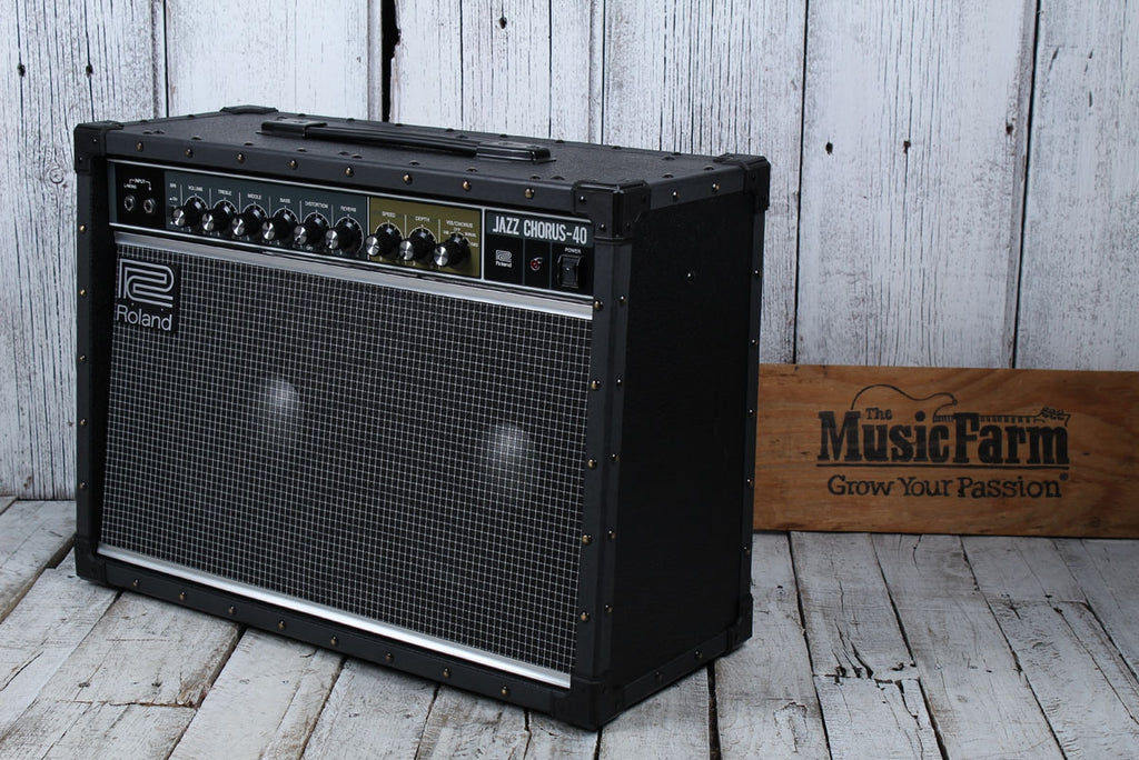 Roland JC-40 Jazz Chorus Electric Guitar Amplifier 40 Watt 2 x 10 Combo Amp w FX